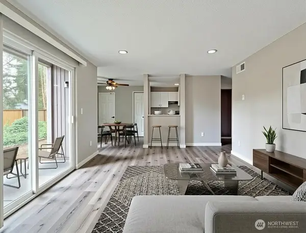 4601 SW 320th Street #B3, Federal Way, WA 98023