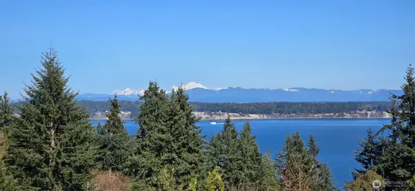 3834 Passage View Lane, Langley, WA 98260