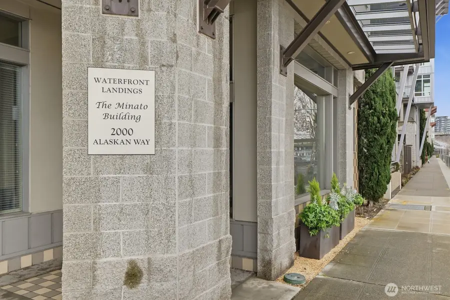 2000 Alaskan Way #553, Seattle, WA 98121 - #2