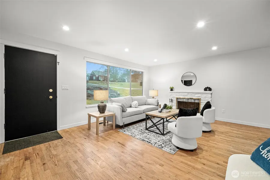 105 SW 129th Street, Burien, WA 98146 - #3