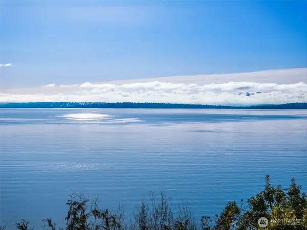 18978 Angeline Avenue Ne, Suquamish, WA 98392