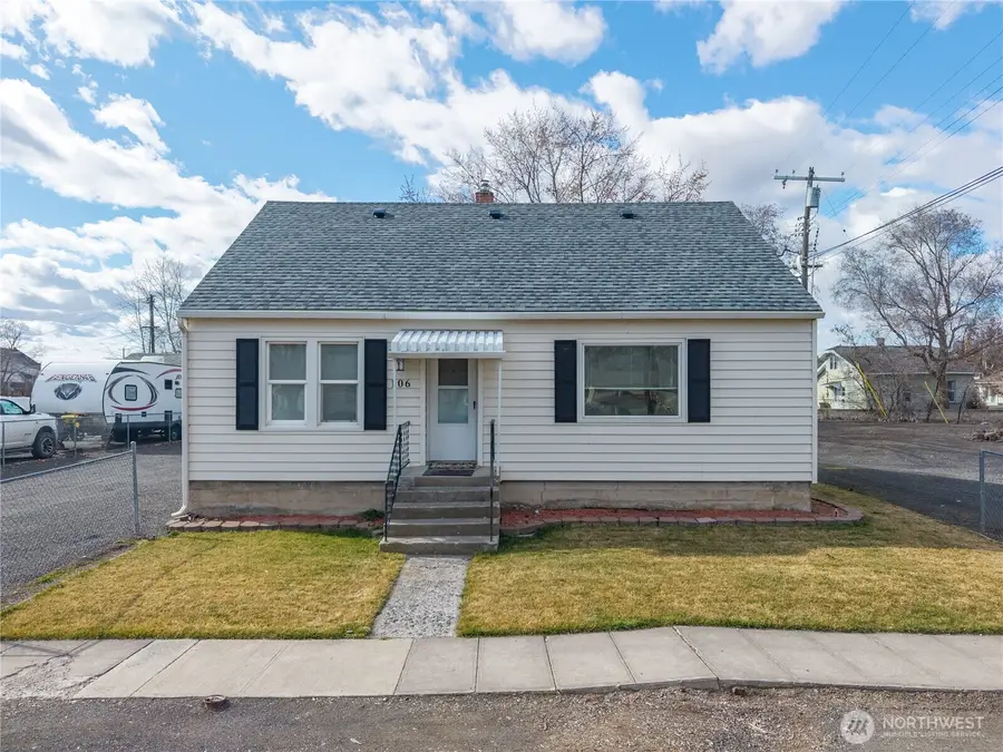 106 S 2nd Street, Odessa, WA 99159 - #2