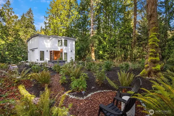 13532 Phelps Road Ne, Bainbridge Island, WA 98110