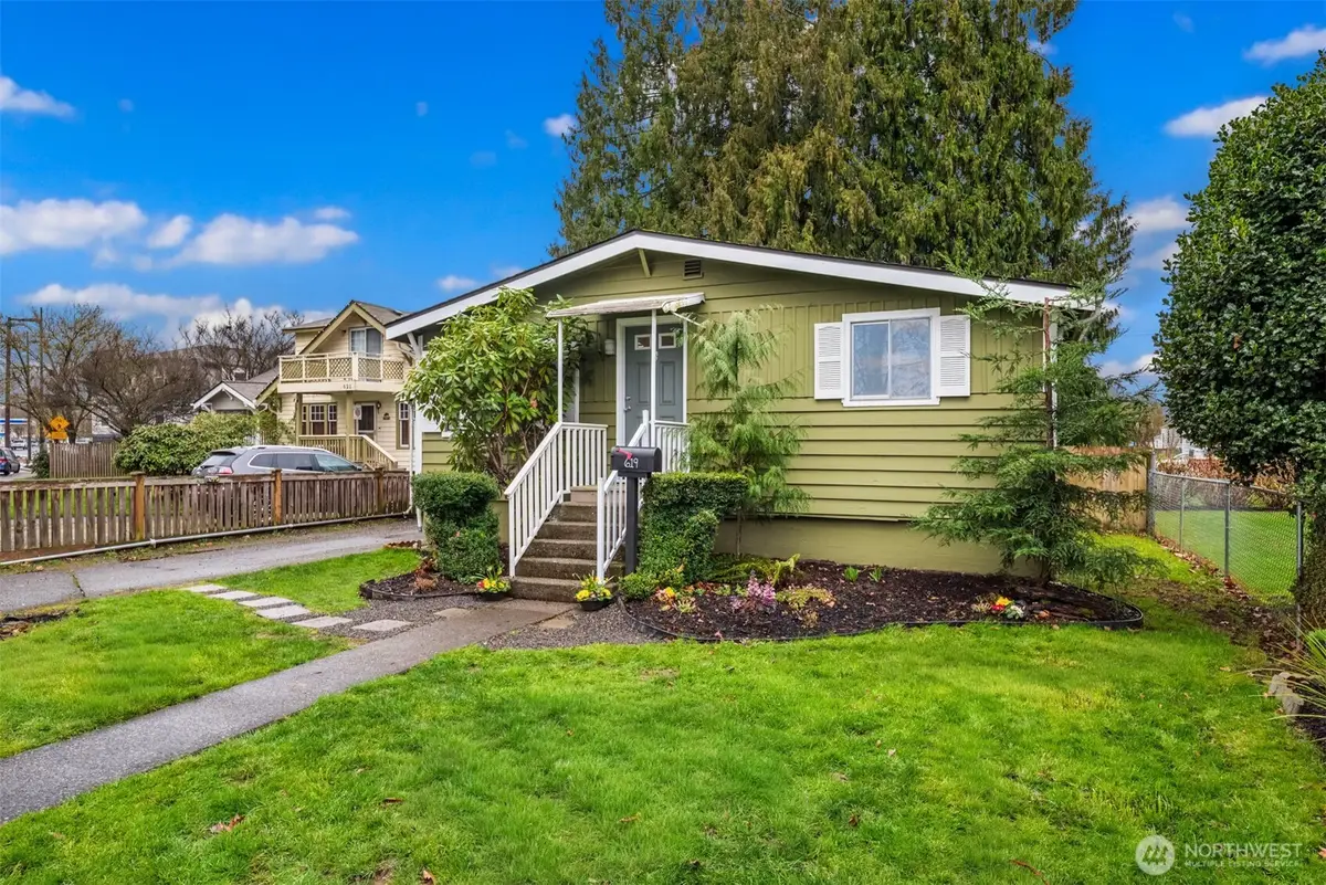 619 Burnett Avenue S, Renton, WA 98057 - #1