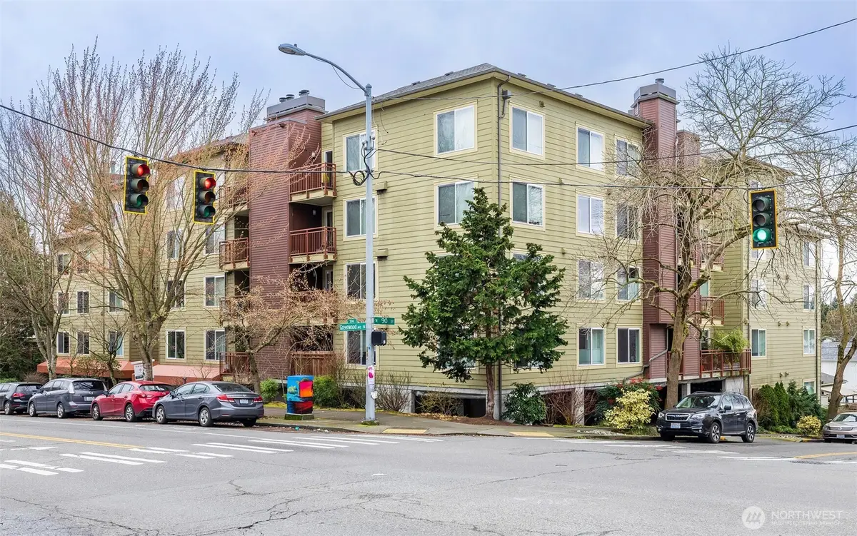 8745 Greenwood Avenue N #314, Seattle, WA 98103 - #1