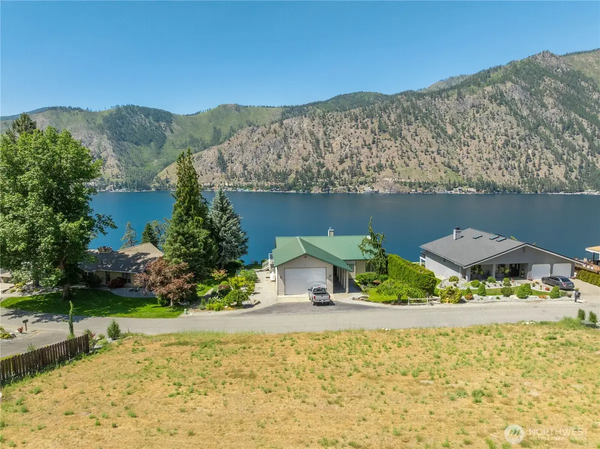 2870 Lakeshore Drive, Manson, WA 98831 - #1