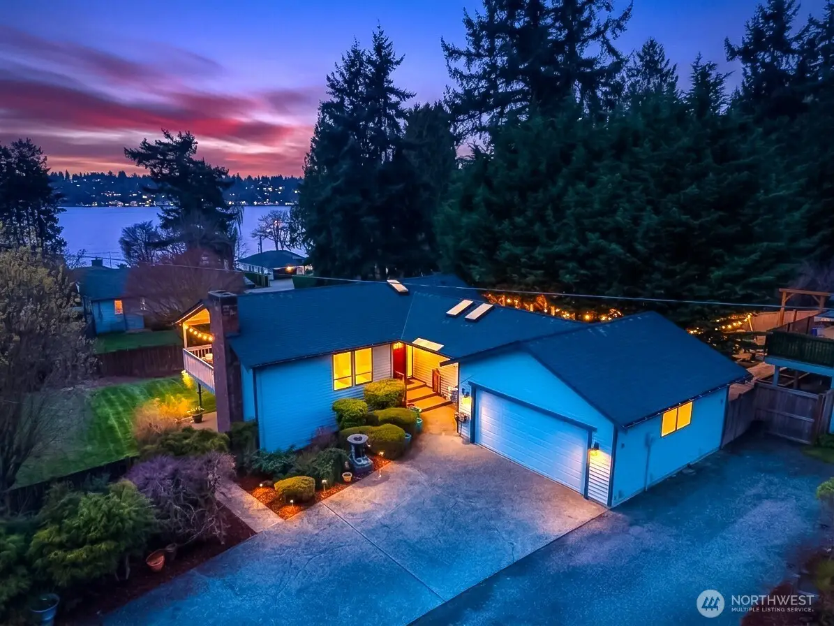 6214 NE 129th Street, Kirkland, WA 98034 - #1