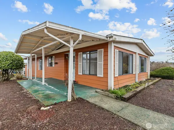 1402 22nd Street Ne #59, Auburn, WA 98002