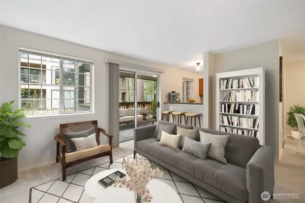 15433 Country Club Drive #E202, Mill Creek, WA 98012