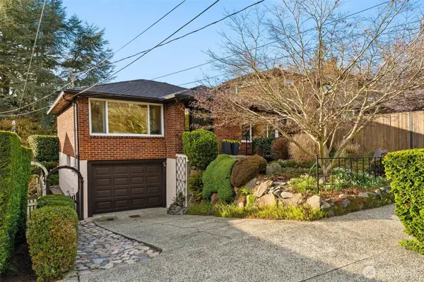 3635 43rd Avenue W, Seattle, WA 98199