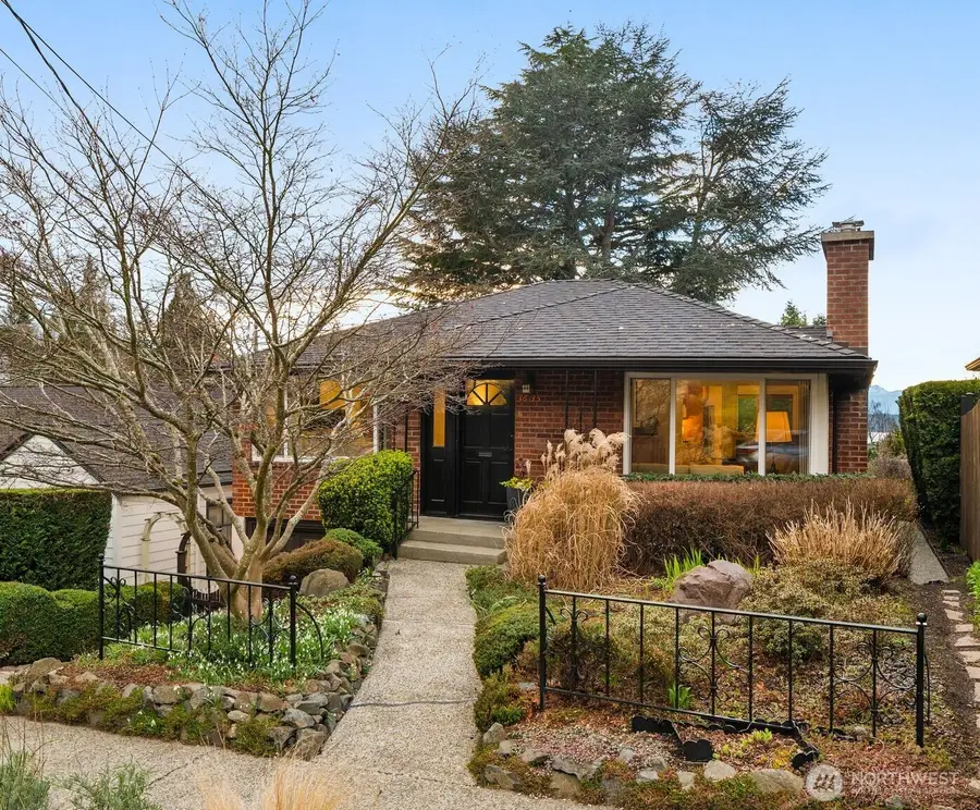 3635 43rd Avenue W, Seattle, WA 98199 - #2