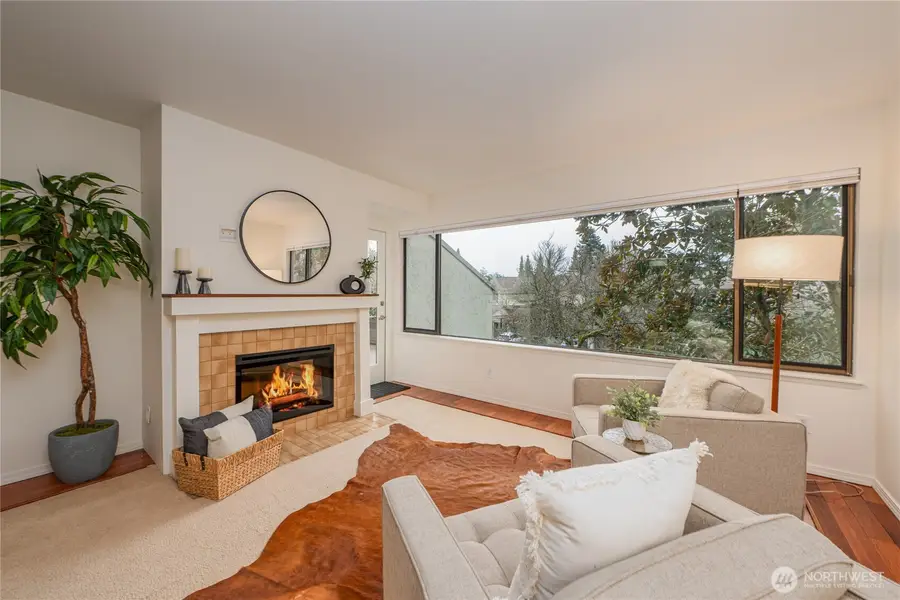 6536 Park Point Lane Ne, Seattle, WA 98115 - #3