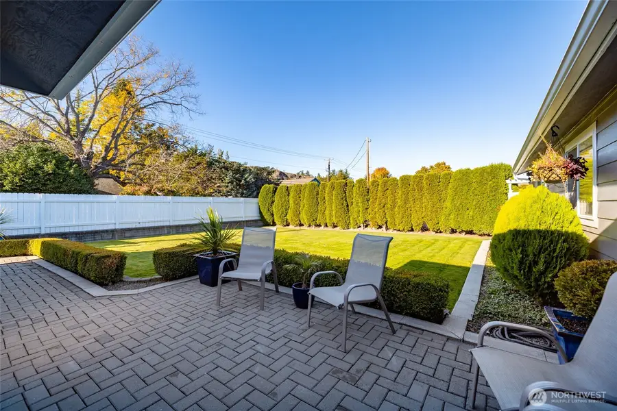 733 Maple Avenue, La Conner, WA 98257 - #3