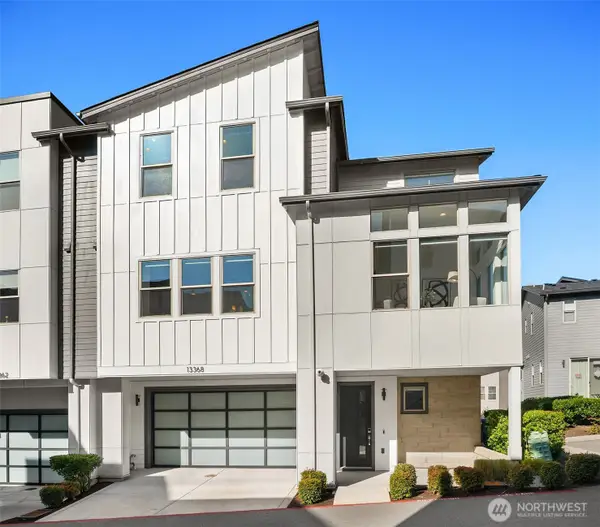 13368 SE 68th Place, Newcastle, WA 98059