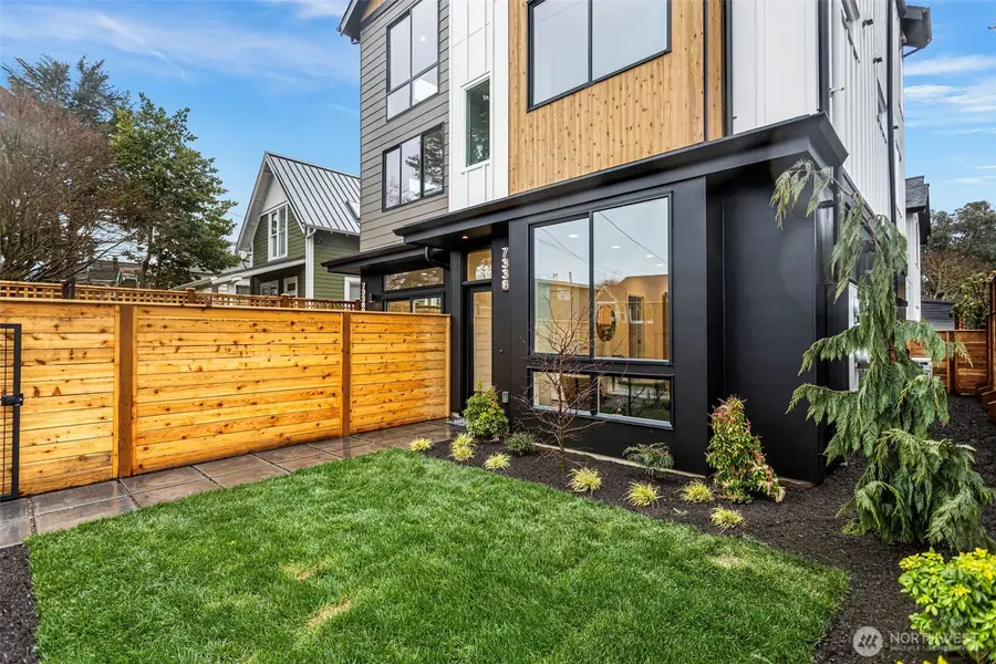 7336 27th Avenue Nw, Seattle, WA 98117 - #2