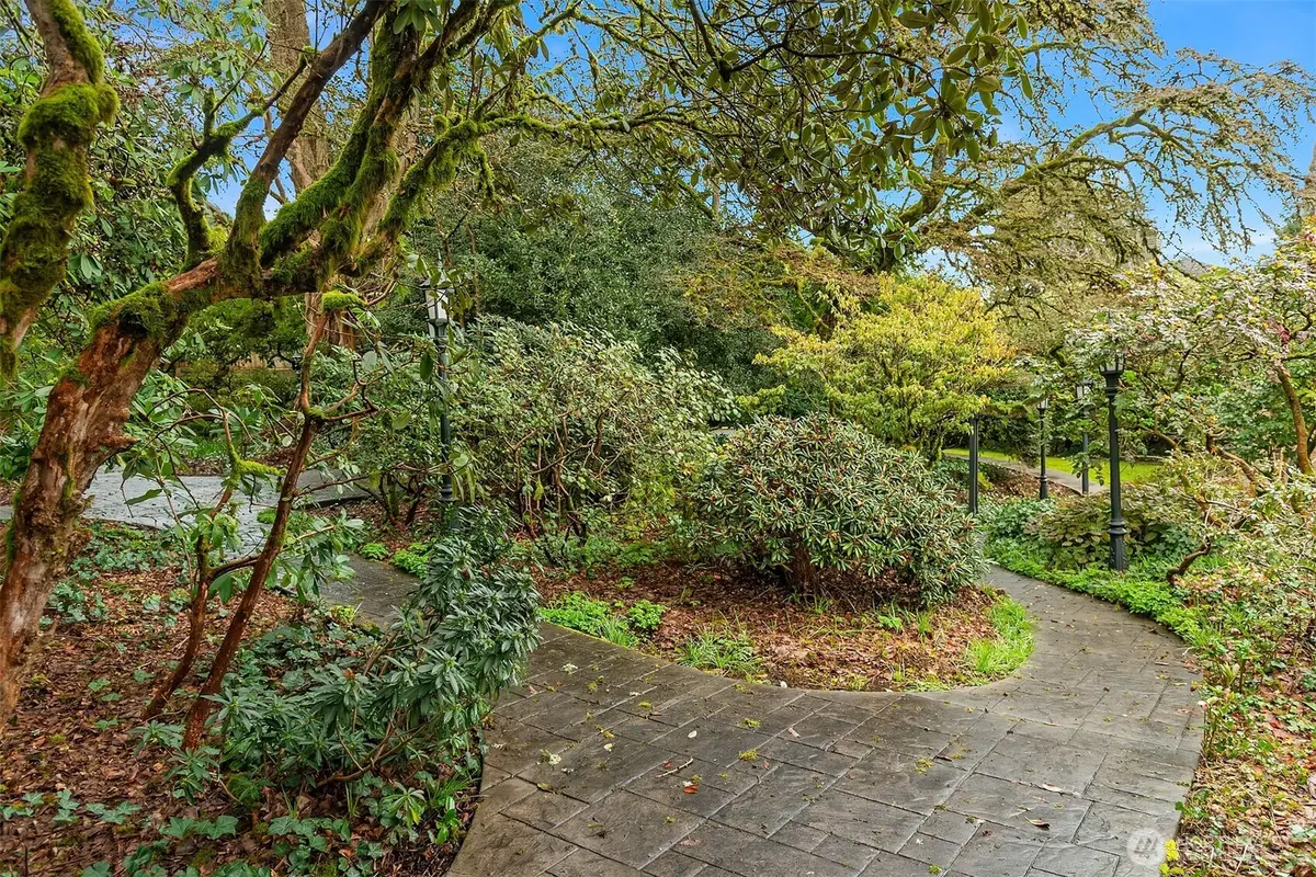 1118000703 Broadmoor Drive E #130, Seattle, WA 98112 - #1