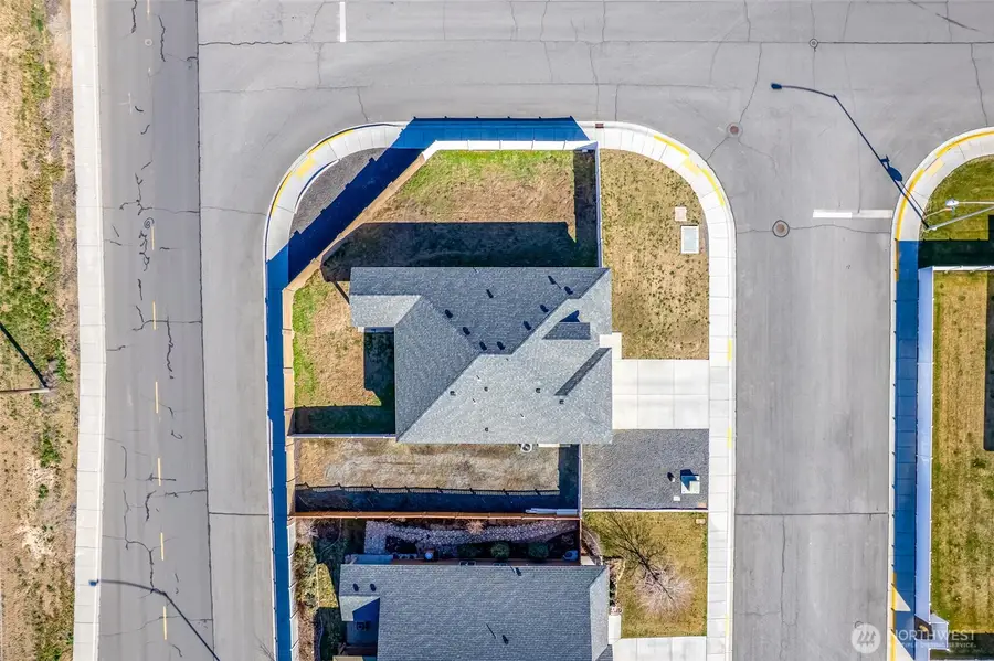 1019 Hilltop Ave Ne, Quincy, WA 98848 - #2