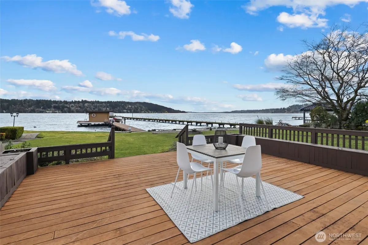 4728 NE 172nd Street, Lake Forest Park, WA 98155 - #1