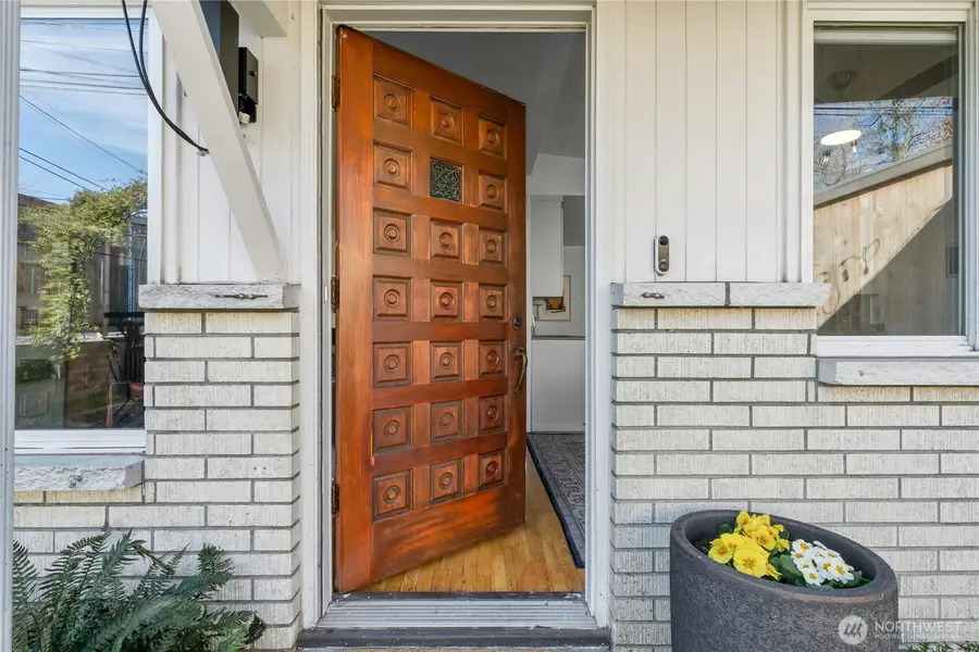 219 SW 108th Street, Seattle, WA 98146 - #3