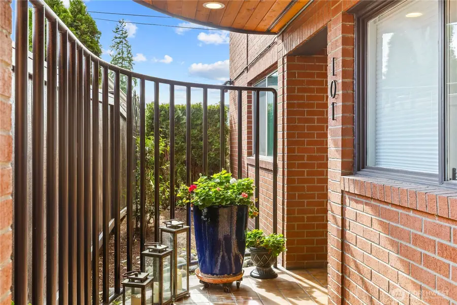 311 S 2nd Street #101, Kirkland, WA 98033 - #3