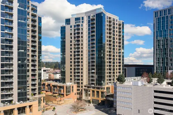 10650 NE 9th Place #2524, Bellevue, WA 98004