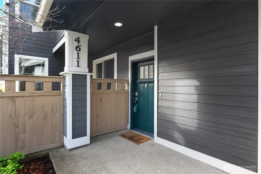 4611 Greenwood Drive Sw, Olympia, WA 98502 - #2
