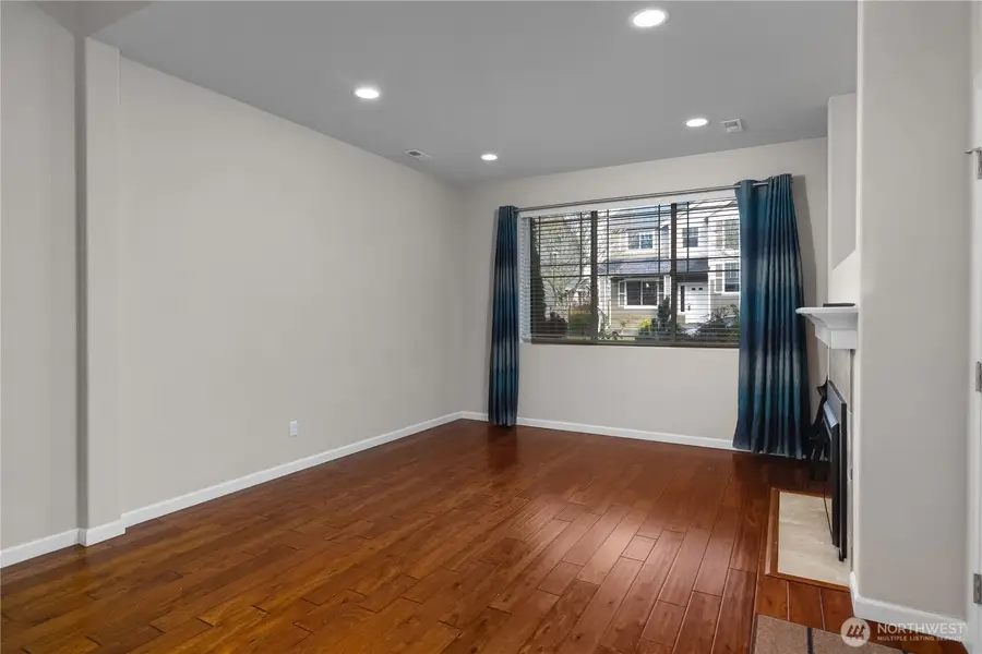 4611 Greenwood Drive Sw, Olympia, WA 98502 - #3