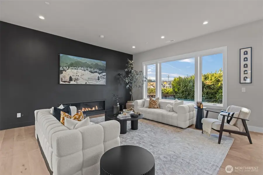 904 N 33rd Place, Renton, WA 98056 - #2