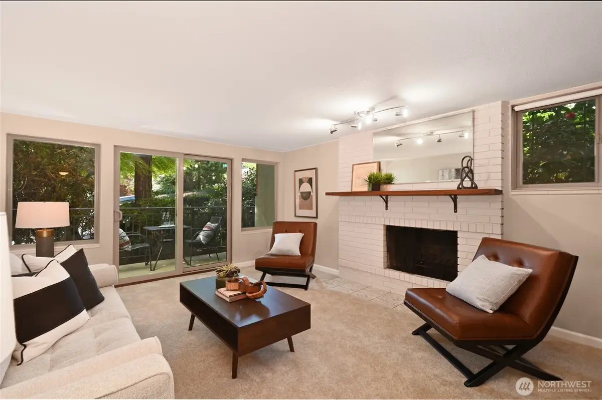 3400 25th Avenue W #101, Seattle, WA 98199 - #1