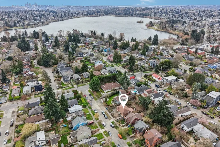 8019 Bagley Avenue N, Seattle, WA 98103 - #2