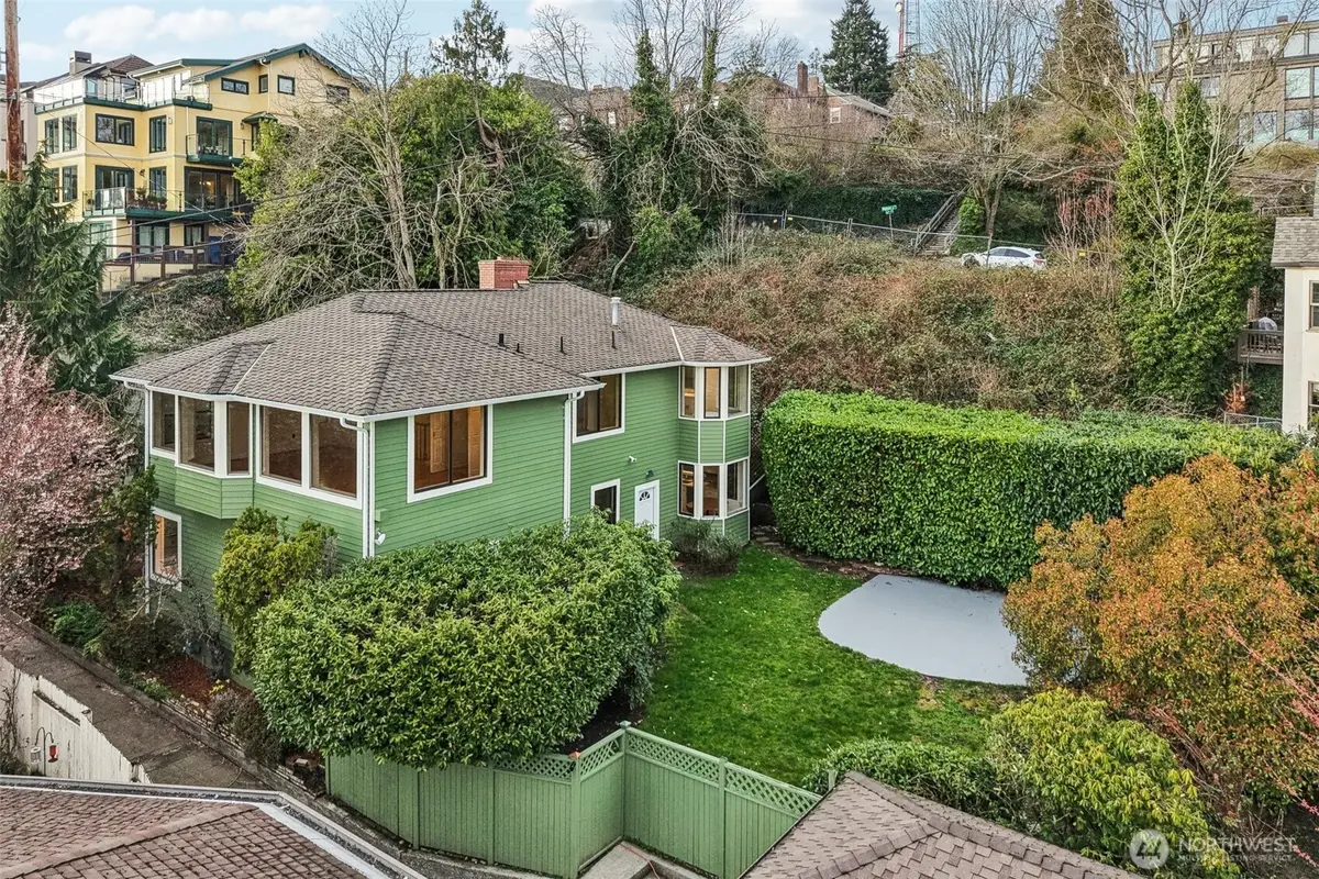 1114 2nd Avenue N, Seattle, WA 98109 - #1