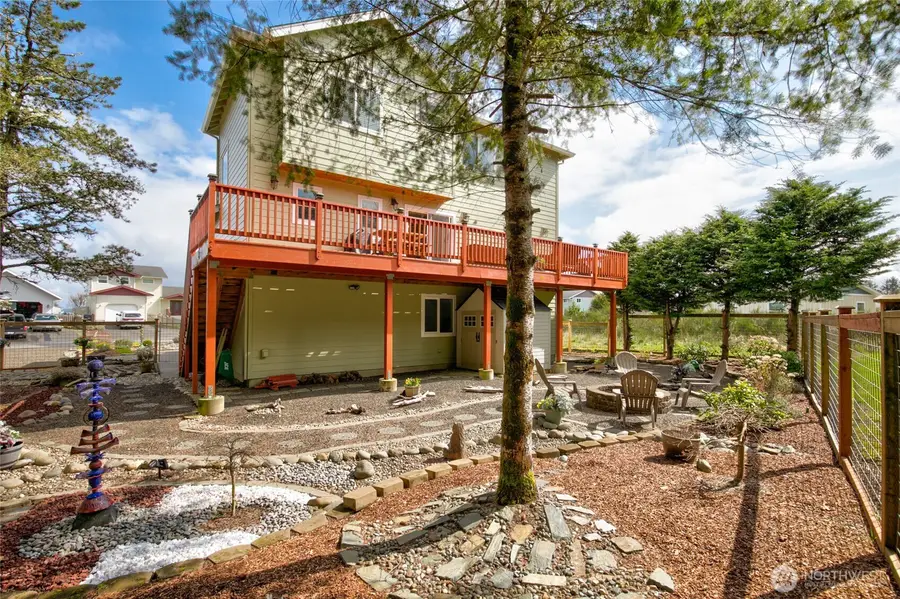 125 Sunrise Avenue Se, Ocean Shores, WA 98569 - #3