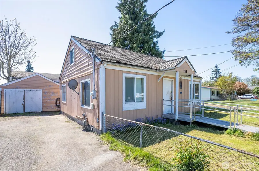 758 108th Street S, Tacoma, WA 98444 - #3