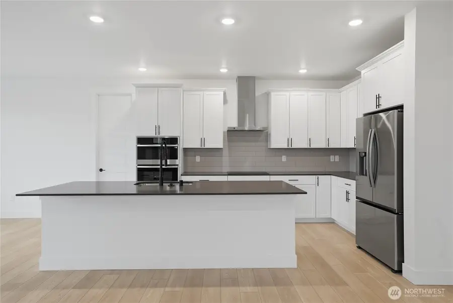 20464 Myrtle Place E, Bonney Lake, WA 98391 - #2