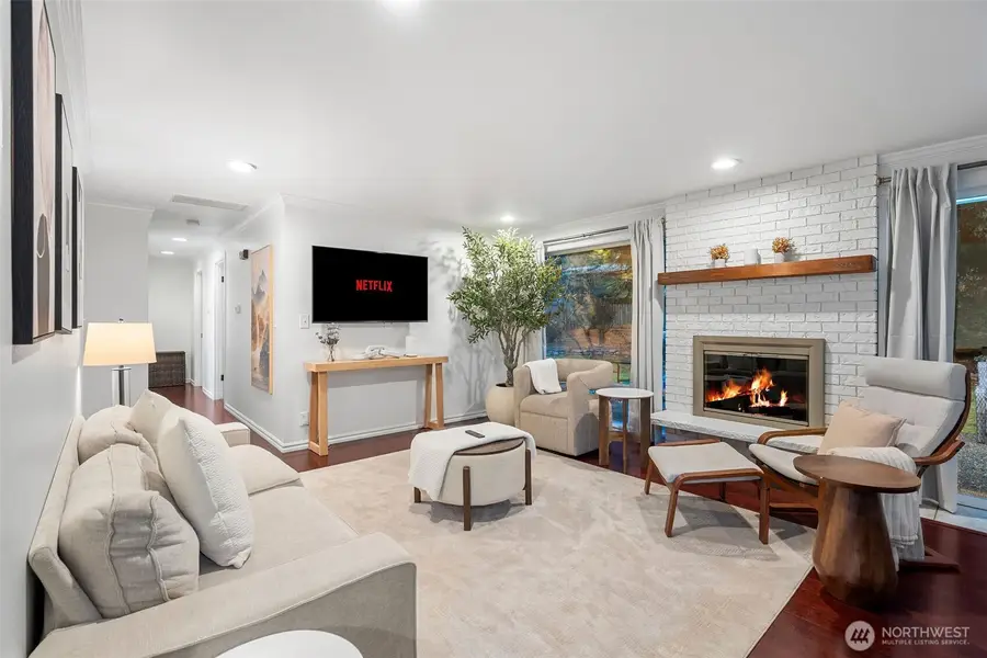 9024 171st Avenue Ne, Redmond, WA 98052 - #2