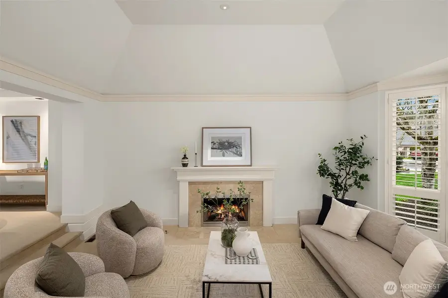 1716 Bellevue Way Ne, Bellevue, WA 98004 - #3