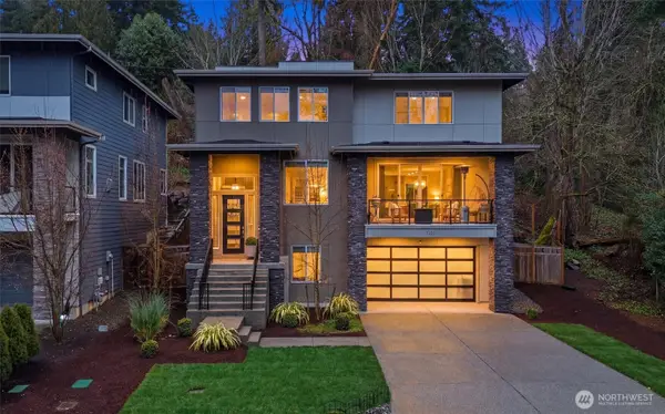 7223 NE 118th Court, Kirkland, WA 98034