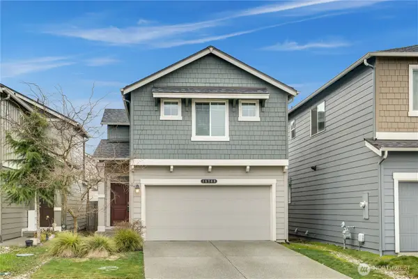 18709 107th Avenue Ct E, Puyallup, WA 98374