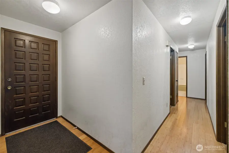 210 E Hawthorne Place, Port Angeles, WA 98362 - #3