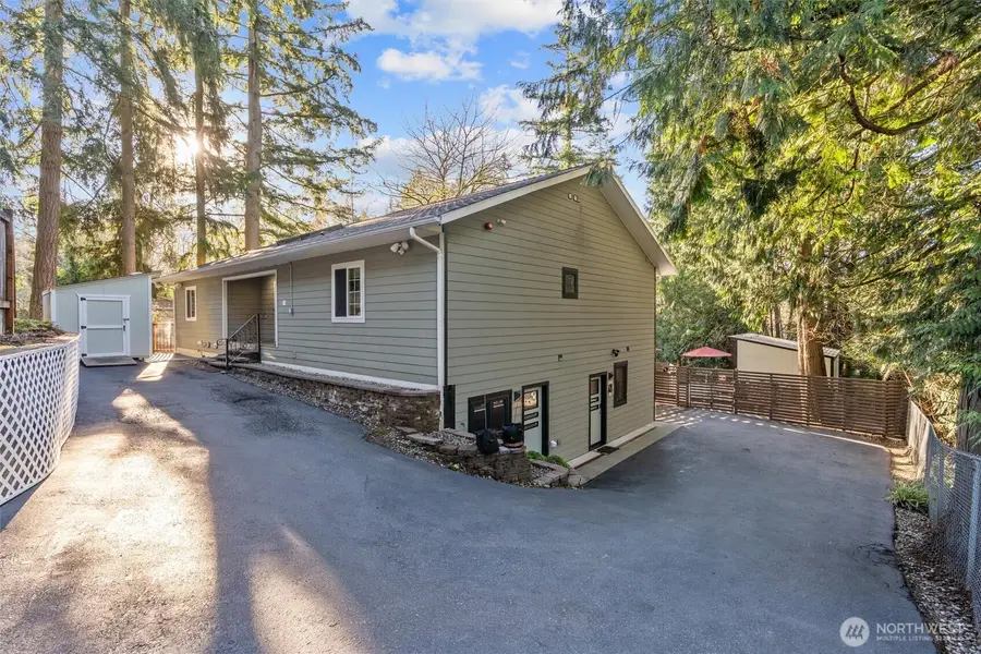 7337 151st Avenue Ne, Redmond, WA 98052 - #2