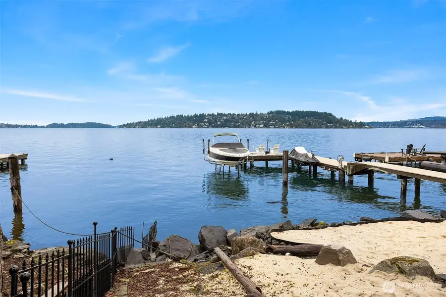 10220 Rainier Avenue S, Seattle, WA 98178 - #3