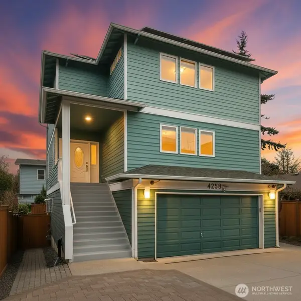 4258 N Whitman Ave, Seattle, WA 98103