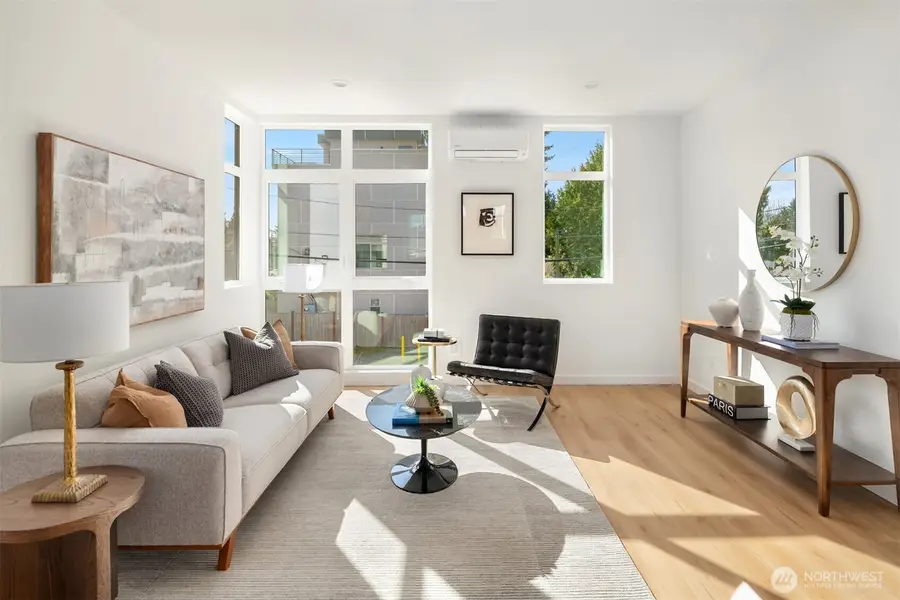 632 N 92nd Street, Seattle, WA 98103 - #3