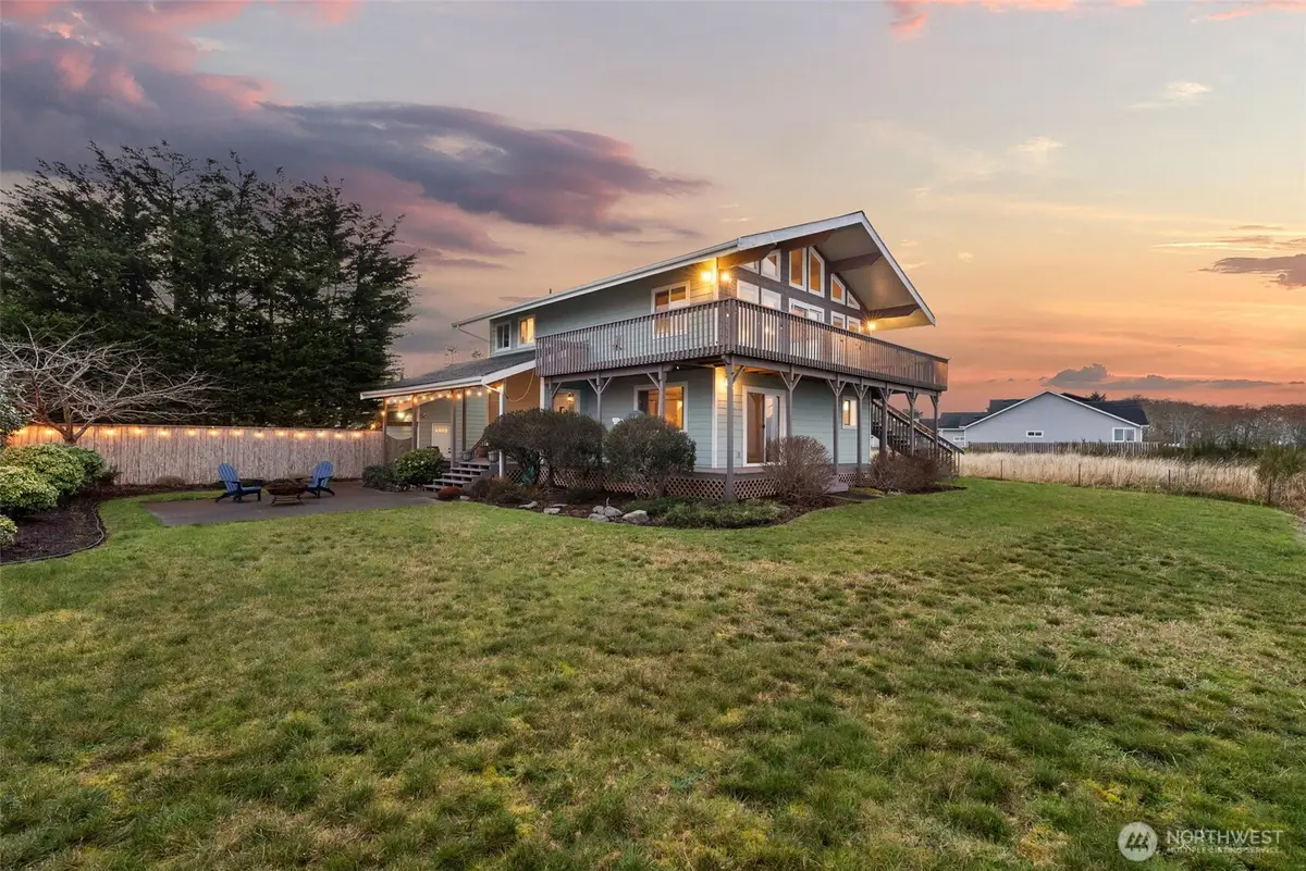 138 Sunrise Avenue Se, Ocean Shores, WA 98569 - #1