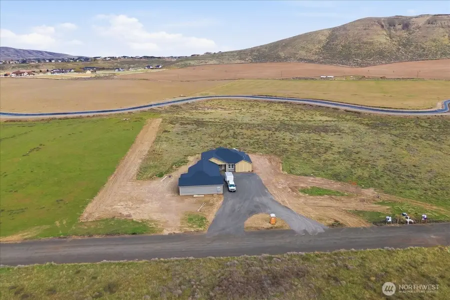 10535 S 674 Prse, Benton City, WA 99320 - #2