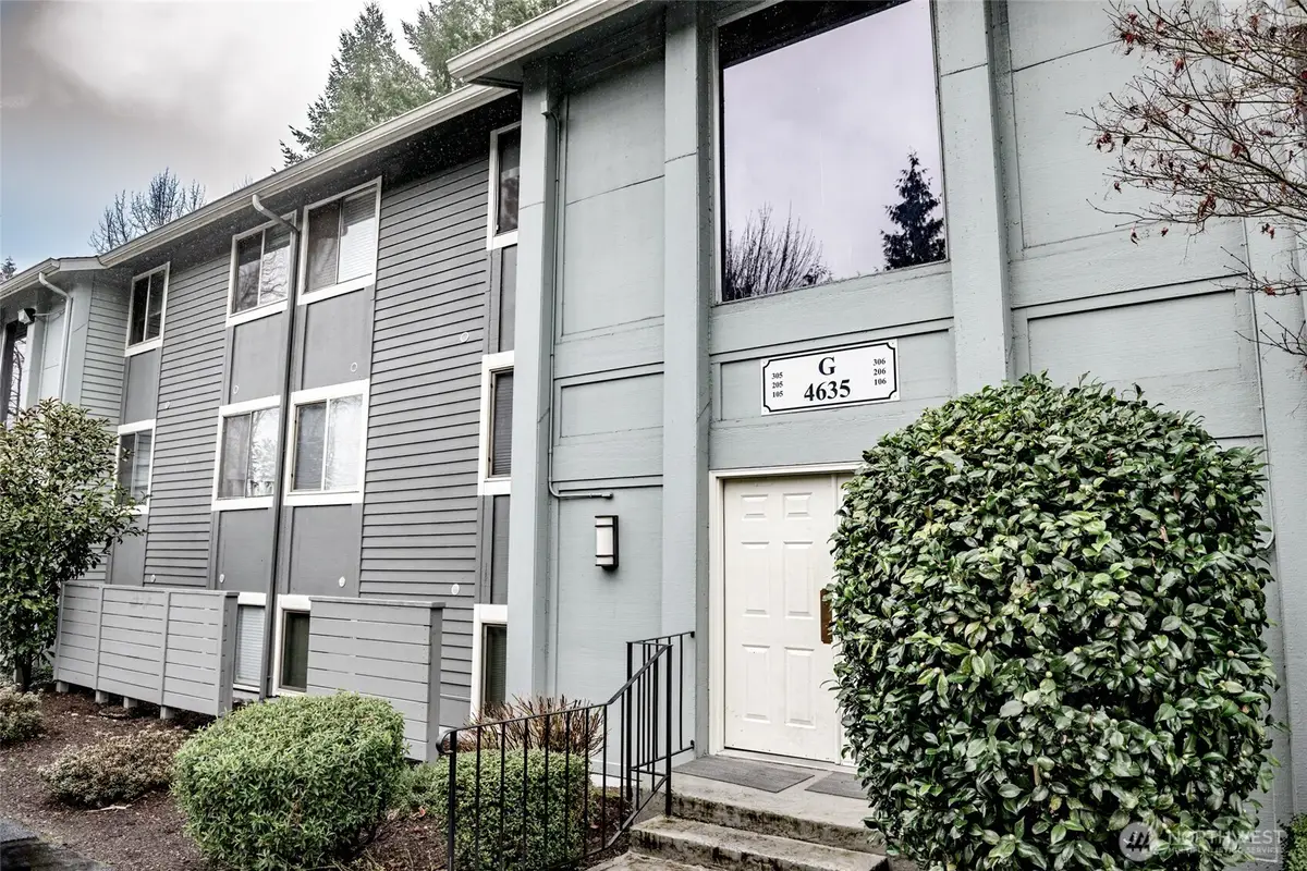 4635 W Lake Sammamish Parkway Se #G305, Issaquah, WA 98027 - #1