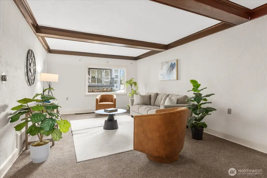 10740 Interlake Avenue N, Seattle, WA 98133 - #3