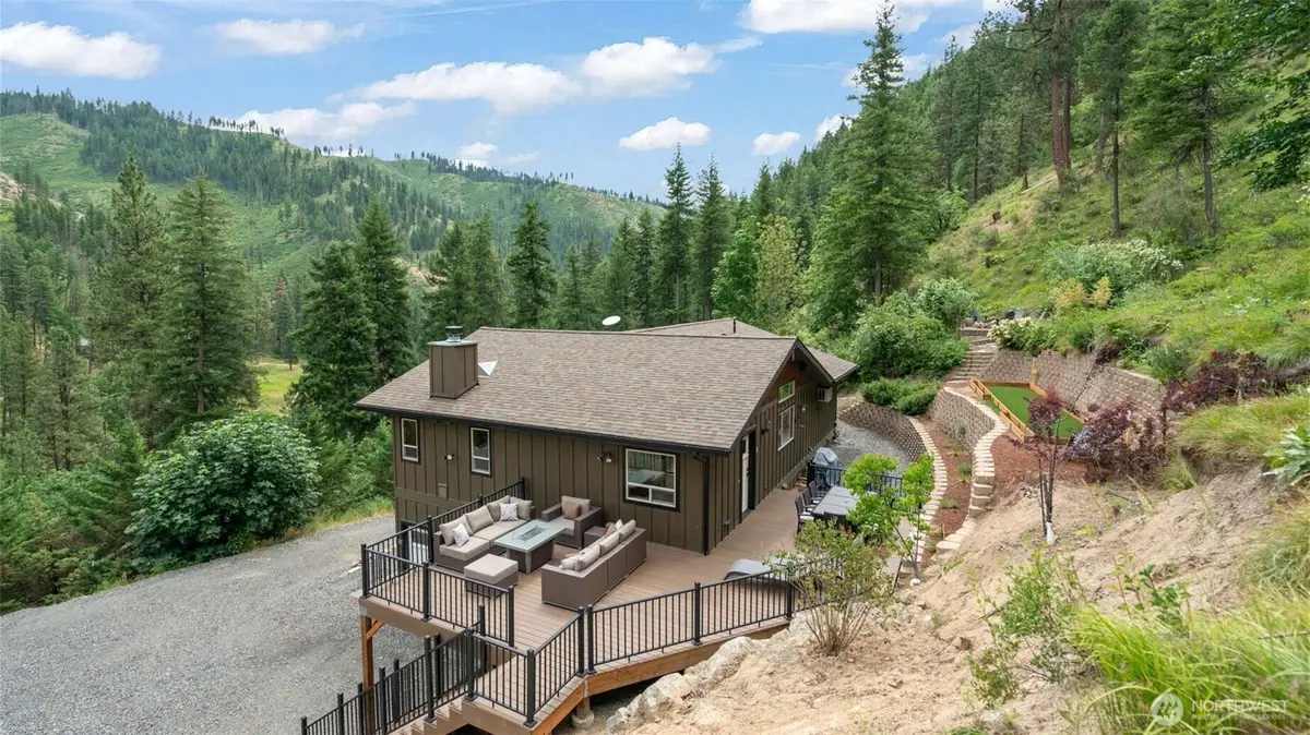8816 Derby Canyon Road, Peshastin, WA 98847 - #1