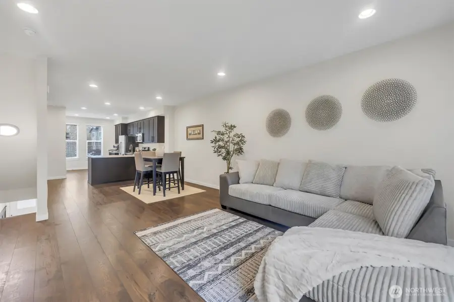 2010 129th Place Sw #E, Everett, WA 98204 - #3