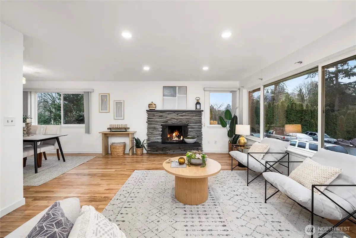 7332 S 131 Court, Seattle, WA 98178 - #1